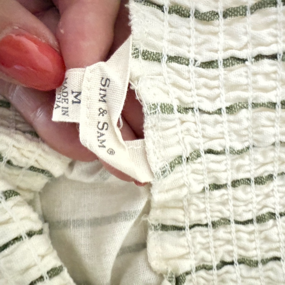 Sim &‎ Sam Pull on Green Striped Linen Women's Shorts - Picture 2 of 6